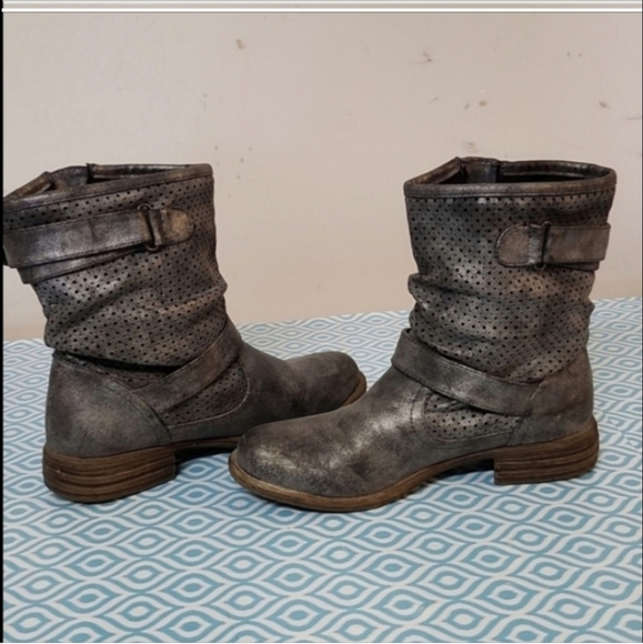 Skechers Women's Mad Dash Grunge Faux Leather Slouch Buckle Boots 6.5 - Picture 3 of 6